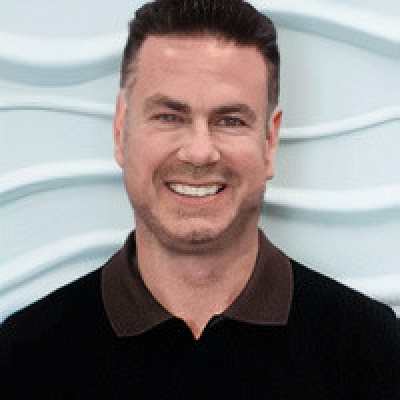 Derek VanHoose Derek VanHoose